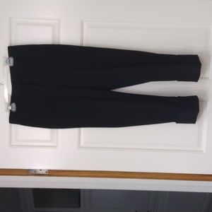 RENFREW BLACK FLAT FRONT CUFFED CROPPED PANTS